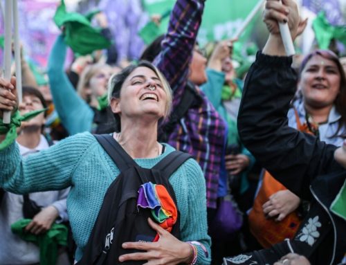 Informe Nº 50 | Mujeres colombianas residentes en Argentina: Brechas de género y desafíos migratorios para la integración socioeconómica.